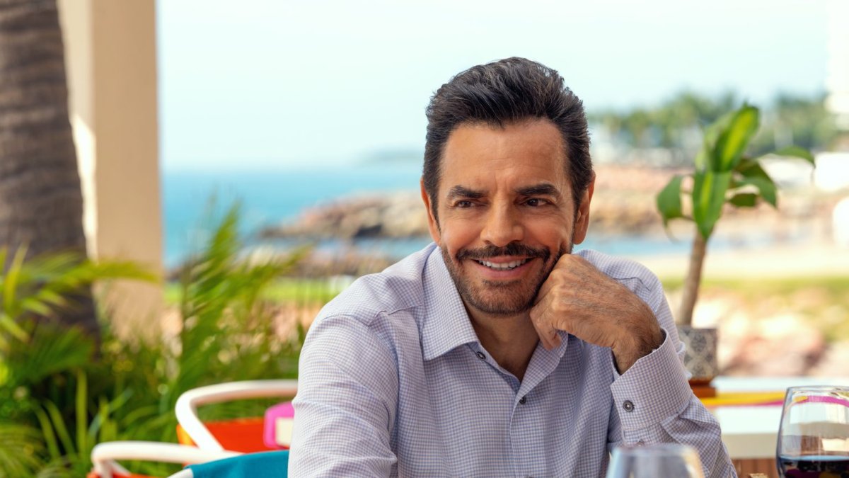 El comediante Eugenio Derbez pidió empatía para los ecuatorianos.