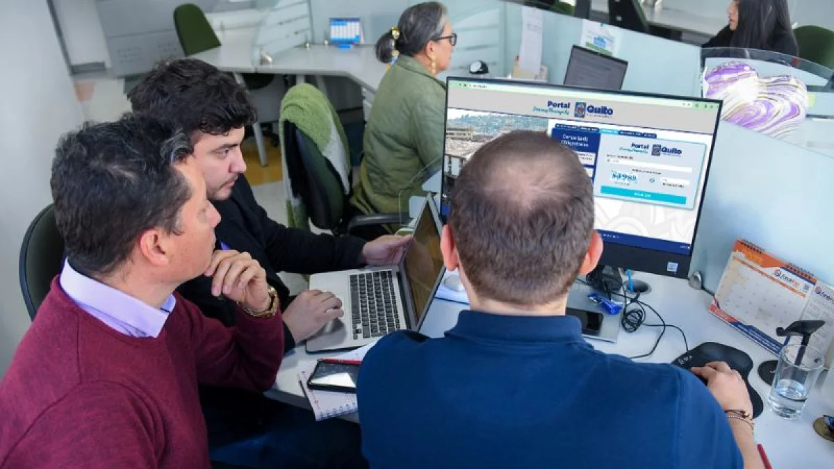 Las personas naturales y sociedades no obligadas a llevar contabilidad ya deben cumplir con el pago.