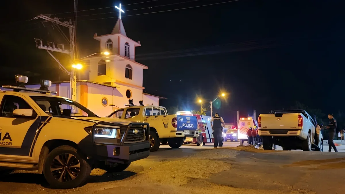 Las calles de San Agustín se vacían antes de las 19:00 por temor a nuevos ataques.
