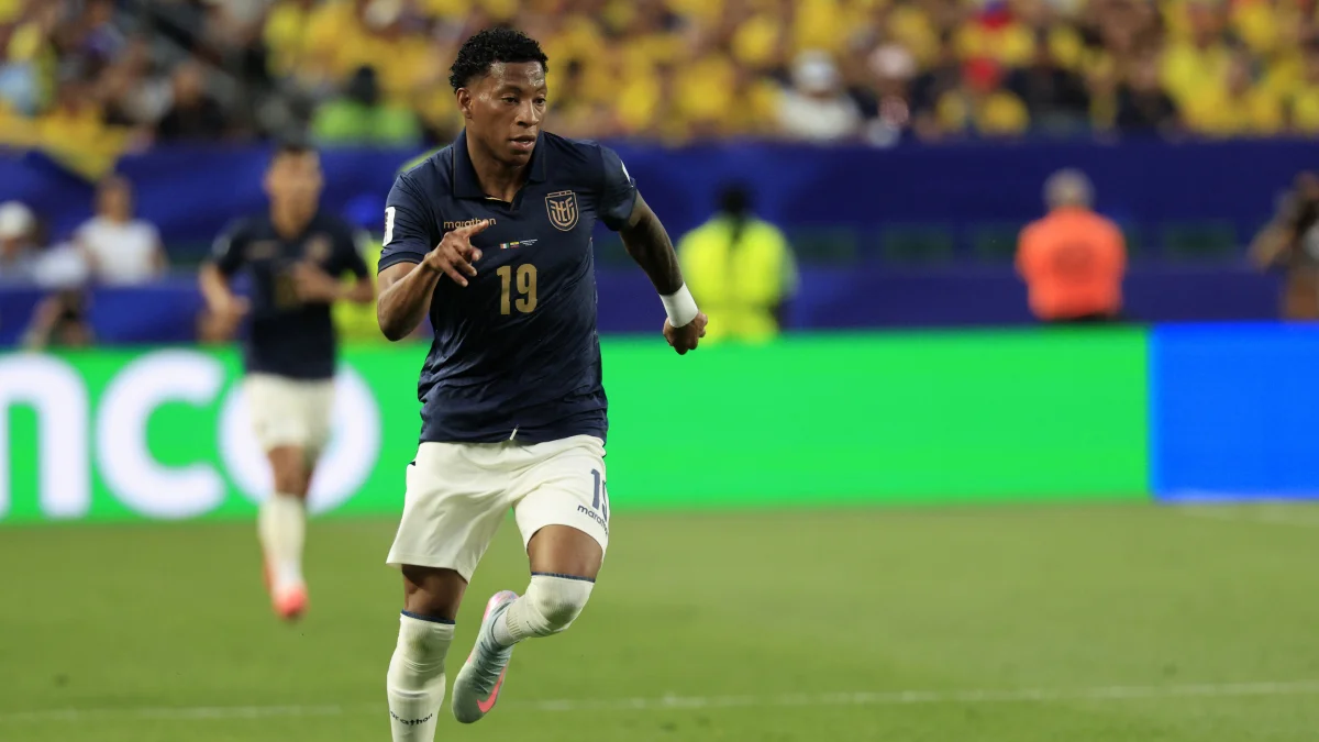 El hermano de Gonzalo Plata explicó que su comentario hacía referencia a la experiencia vivida por su familia en México y no a la Selección mexicana.