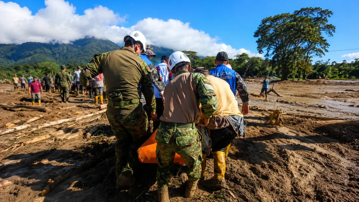 Las labores de rescate en la provincia de Zamora Chinchipe continúan.