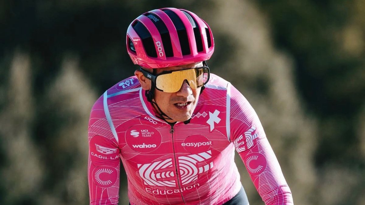 El ciclista ecuatoriano Richard Carapaz se encuentra ubicado en el puesto 12 de la general.