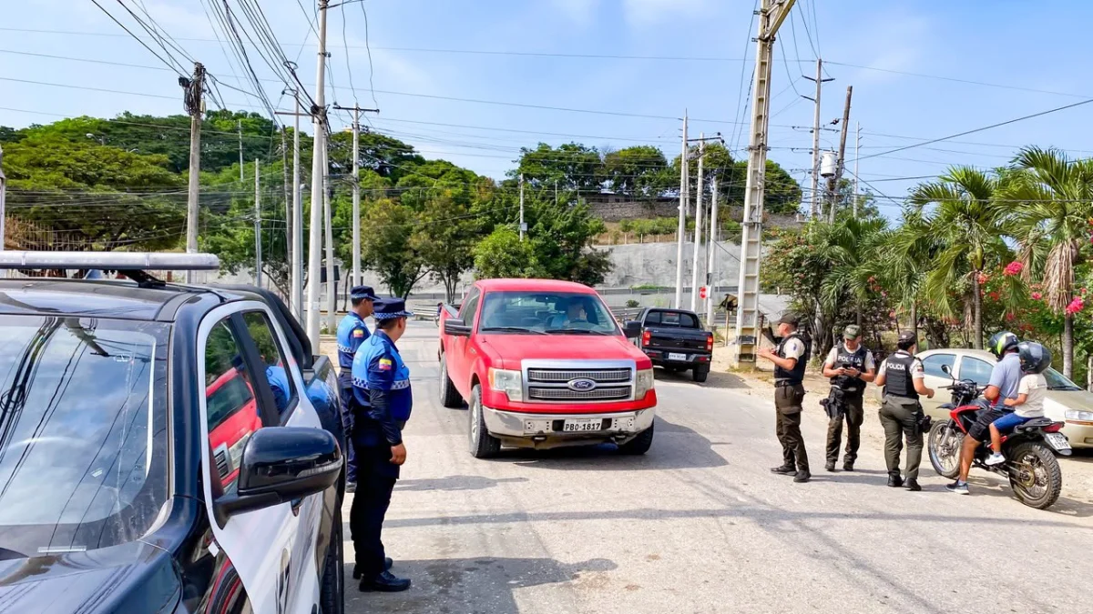 Referencial. Los agentes realizan los operativos en Guayaquil.