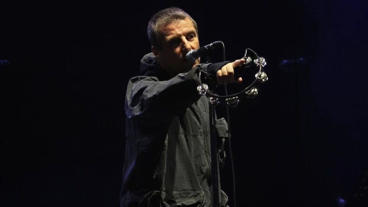 Liam Gallagher, vocalista de Oasis, es hincha acérrimo del Manchester City y de la selección inglesa.