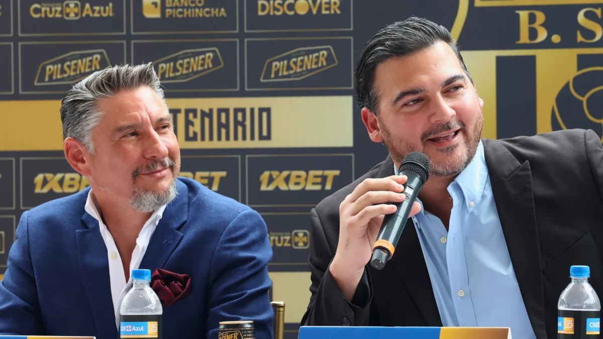 Miguel Montalvo (izq.) y Antonio Álvarez, dirigentes de Barcelona SC.