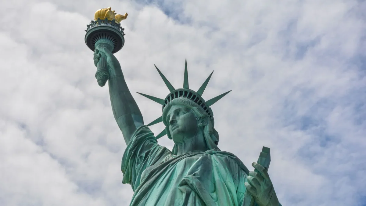 La Estatua de la Libertad es el símbolo más emblemático de la lucha por este derecho fundamental de la humanidad, que se inició con la Independencia de Estados Unidos.
