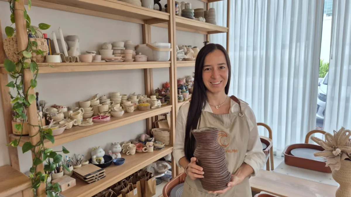 Ceramicalma ofrece distintas modalidades para acercarse a la cerámica.
