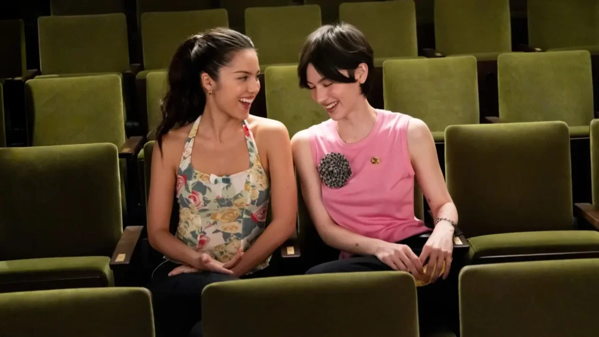Gracie Abrams y Olivia Rodrigo colaboran para el nuevo episodio del podcast 'Countdown To'