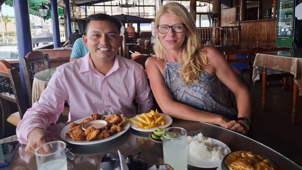 Amistad. Su amigo Ítalo asegura que ella se enamoró de Ecuador por su gente, sus paisajes y la comida.