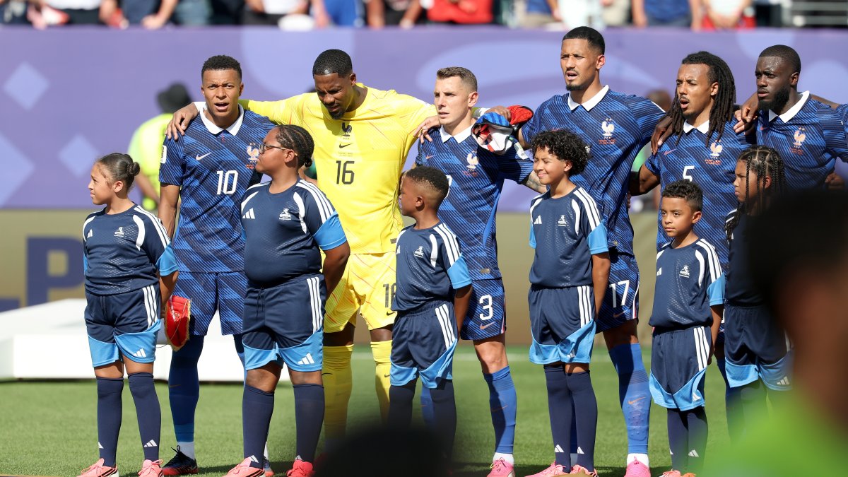 La selección francesa, con su capitán y estrella Kylian Mbappé, abrirán la fase de cuartos de final del mundial contra Marruecos