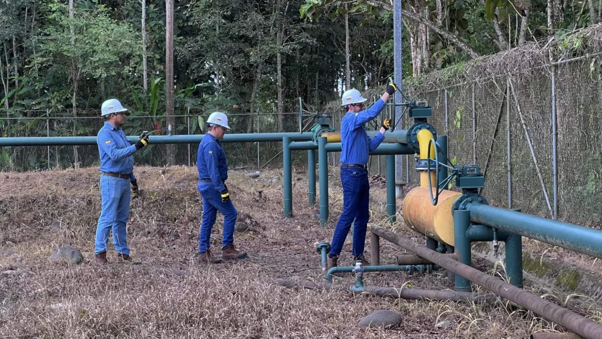 En el Campo Sacha, Petroecuador eliminó dos mecheros.