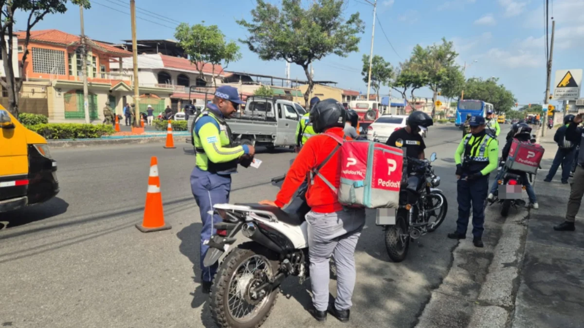 La ATM hizo hincapié en que sus agentes en motocicleta solo pueden emitir multas en los operativos autorizados.