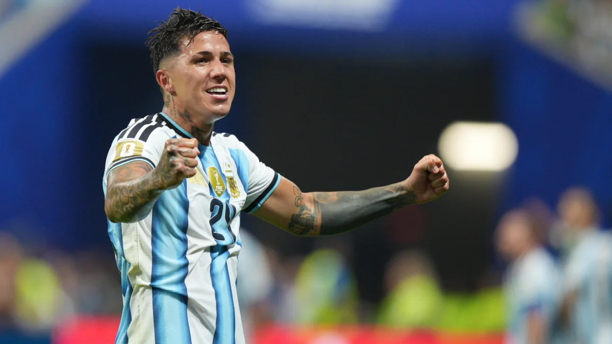 Enzo Fernández, de Argentina, marcó el gol 3.000 de la Copa Mundial de Fútbol en la historia.
