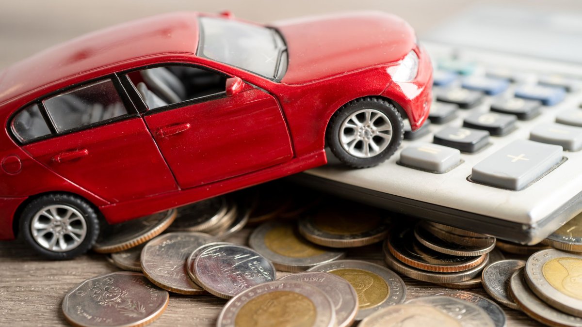El ahorro puede separarse dentro del presupuesto para cubrir mantenimiento, estacionamiento, peajes u otros gastos relacionados con el vehículo.