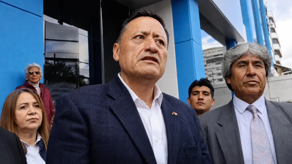 César Díaz aceptó su predandidatura por el Movimiento Pueblo, Igualdad y Democracia (PID).