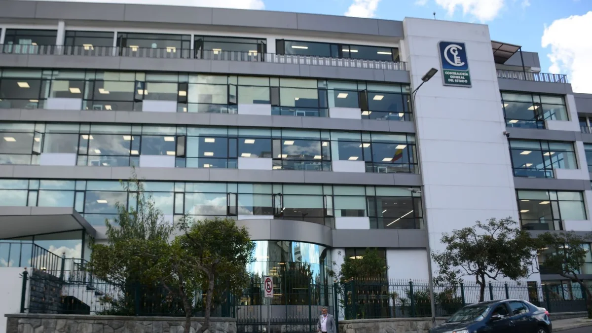 Servidores públicos deberán actualizar su declaración patrimonial jurada mediante la plataforma digital de la Contraloría.