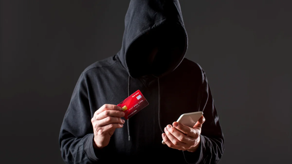 Ante una extorsión debe acudir inmediatamente a las autoridades para proteger sus cuentas bancarias, su negocio y vivienda.