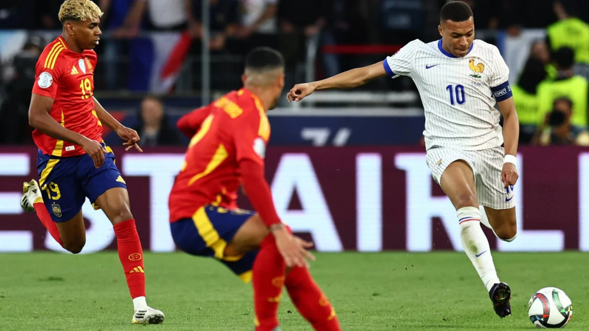 Francia, de Kylian Mbappé (der.), y España, de Lamine Yamal (izq.) vuelven a toparse en una semifinal.