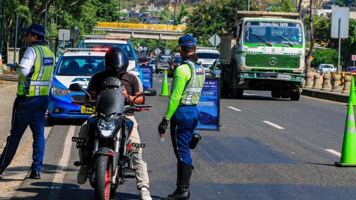 ATM redefine funciones de agentes motorizados y limita controles en las vías.