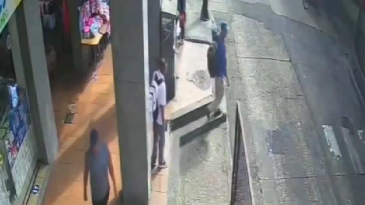El asalto ocurrió en las calles Ayacucho y Chile, en el sector de La Bahía.