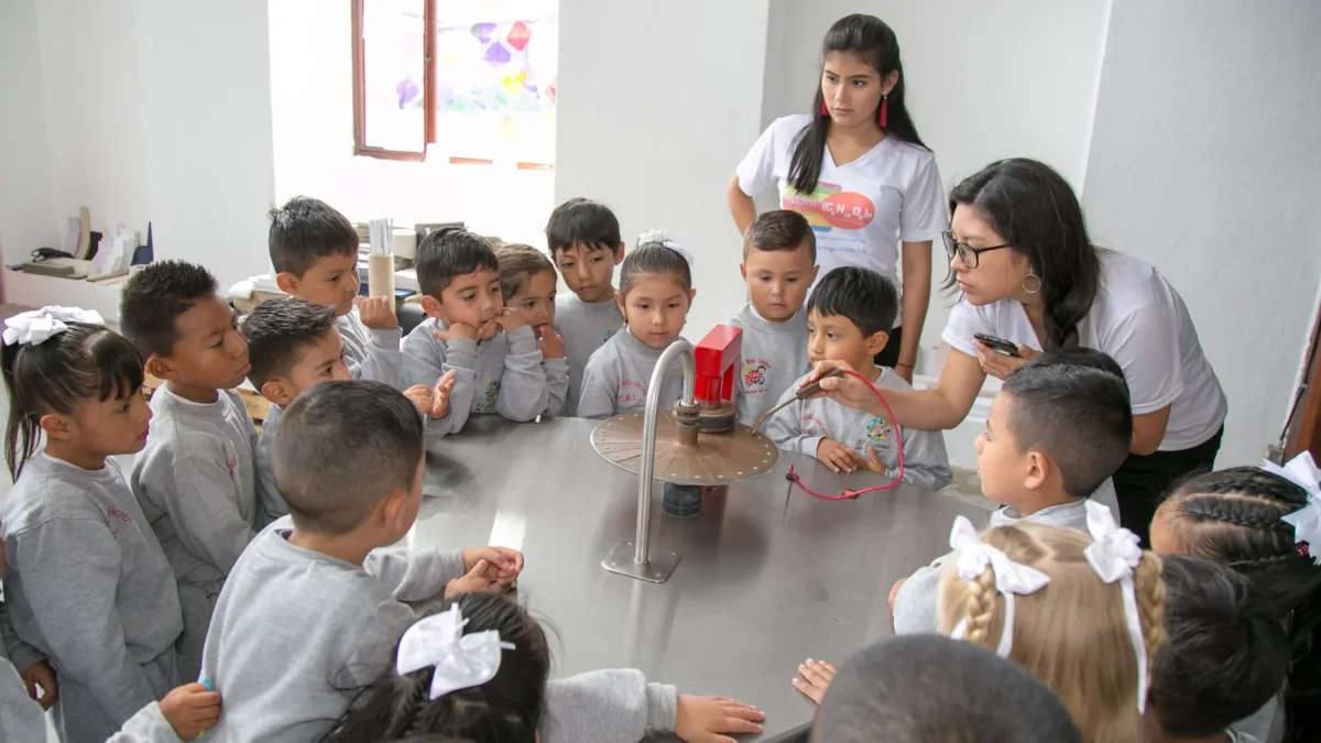 Docentes Sierra-Amazonía pueden postular el 16 y 17 de julio a 1.500 vacantes.