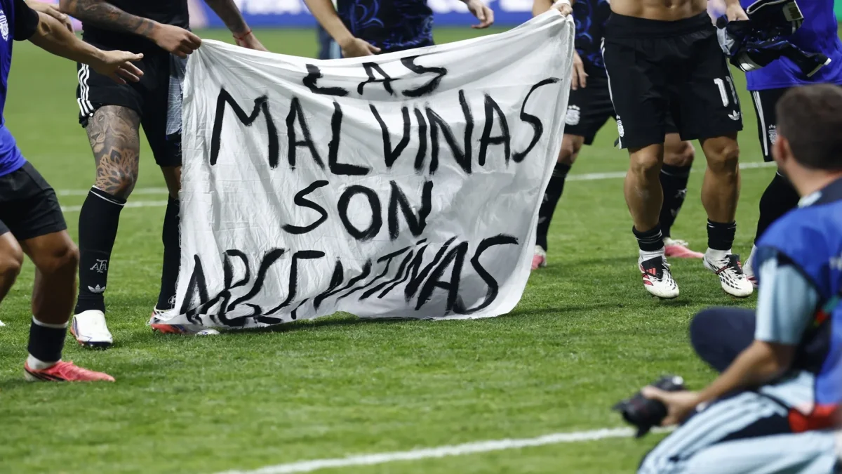 La Selección de Argentina expuso un cartel con la frase