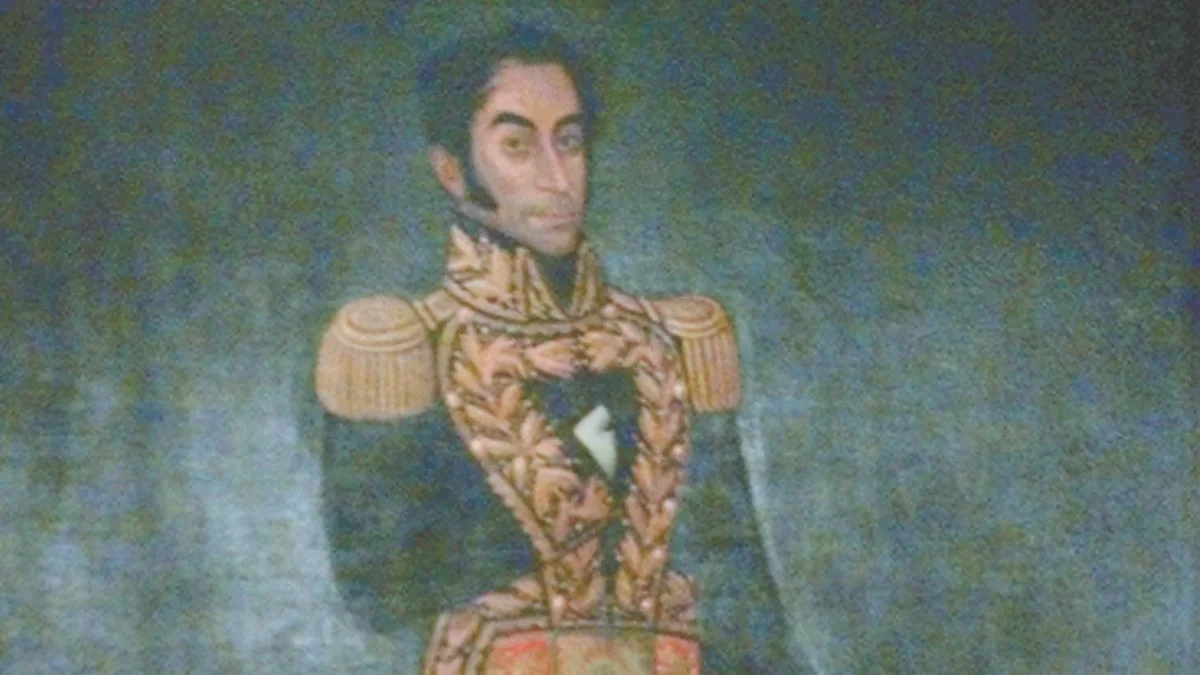 A la provincia de Guayaquil, que quiso decidir su propio destino, pues ella misma se había libertado sin deber nada a Colombia o Perú, El Libertador (o, para esta ocasión: El Opresor) lo impidió.