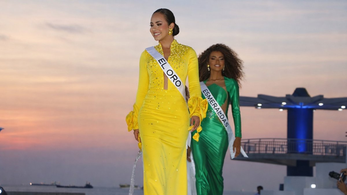 Las hermosas candidatas a Miss Universo Ecuador en la pasarela del malecón de Ballenita