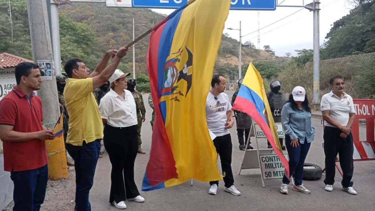 La reapertura de los pasos fronterizos en Macará y Zapotillo fortalece el comercio y el turismo.