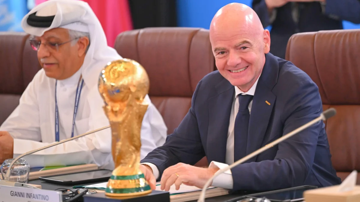 Gianni Infantino, presidente de FIFA, la entidad que organiza la Copa Mundial de Fútbol y reparte premios millonarios.