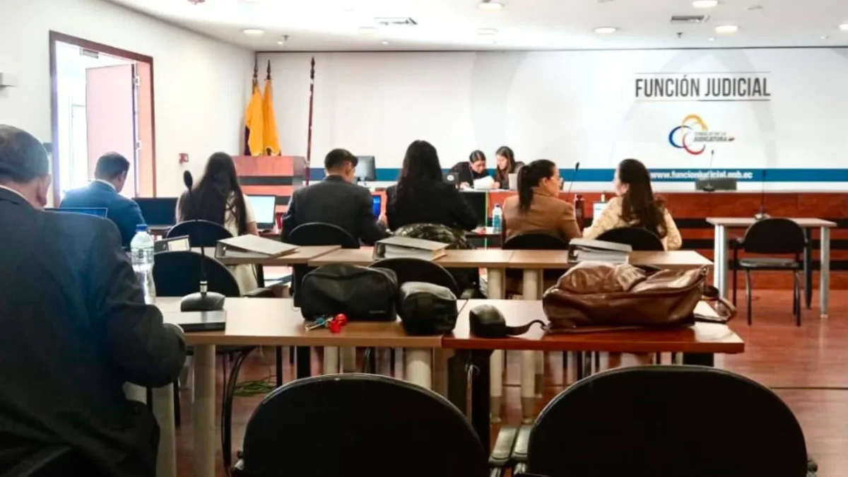 Defensas de Aquiles Alvarez iniciaron pruebas el 18 de julio en Quito, tras cerrar Fiscalía su acusación.