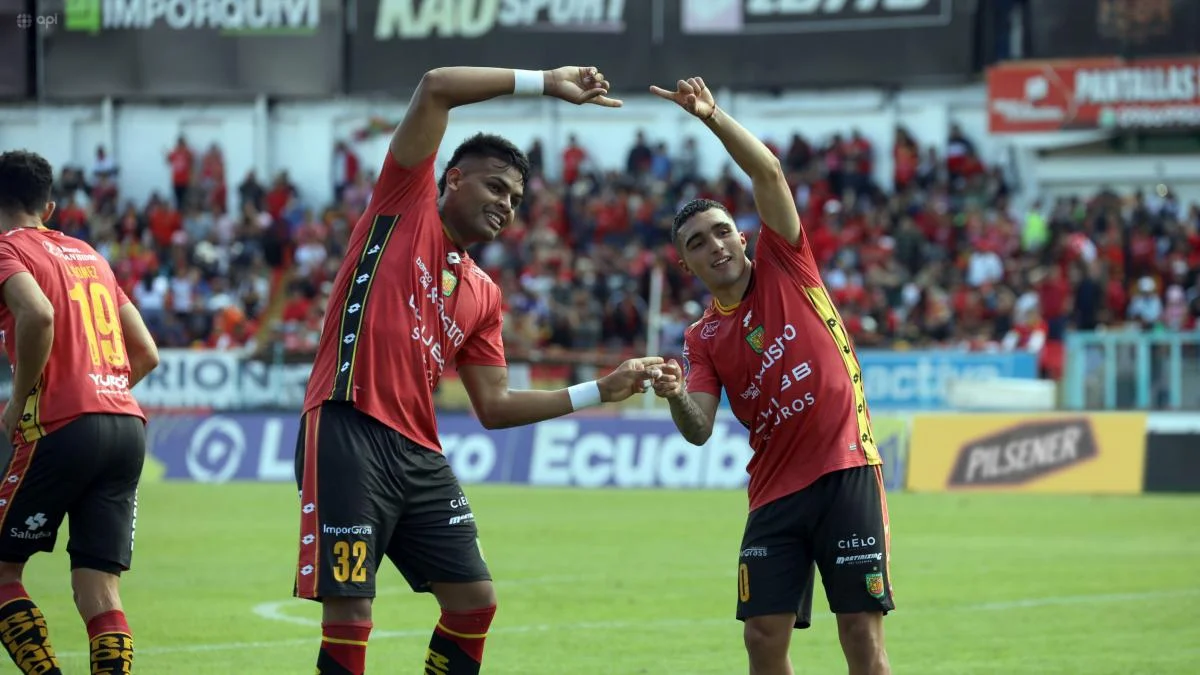 Deportivo Cuenca busca meterse entre los primeros puestos de la LigaPro 2026.