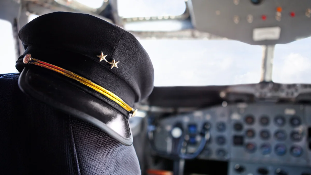 El gesto del piloto español desató la euforia de los pasajeros argentinos durante el vuelo.