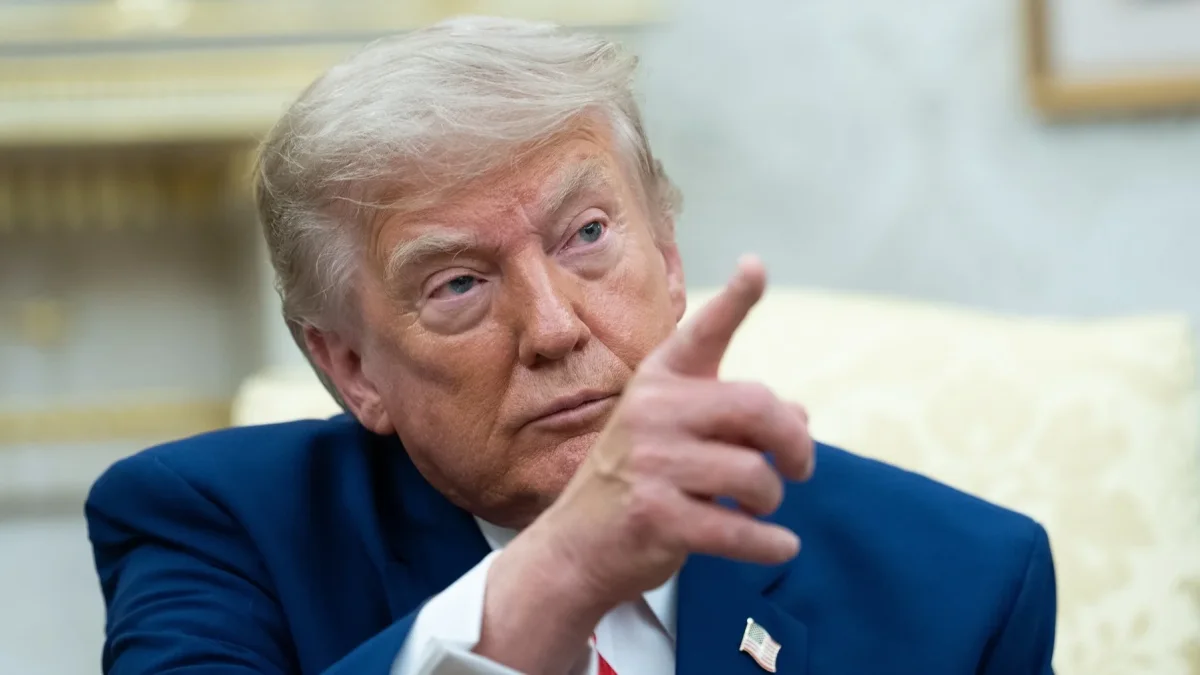 El presidente Donald Trump anunció este 20 de julio un arancel del 50 % a la mayoría de los productos importados desde Canadá.