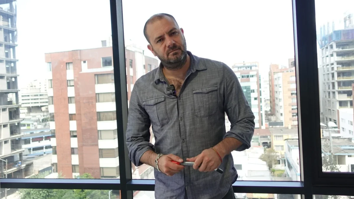 Juan Esteban Guarderas es el precandidato a la Alcaldía de Quito por la Izquierda Democrática (ID).