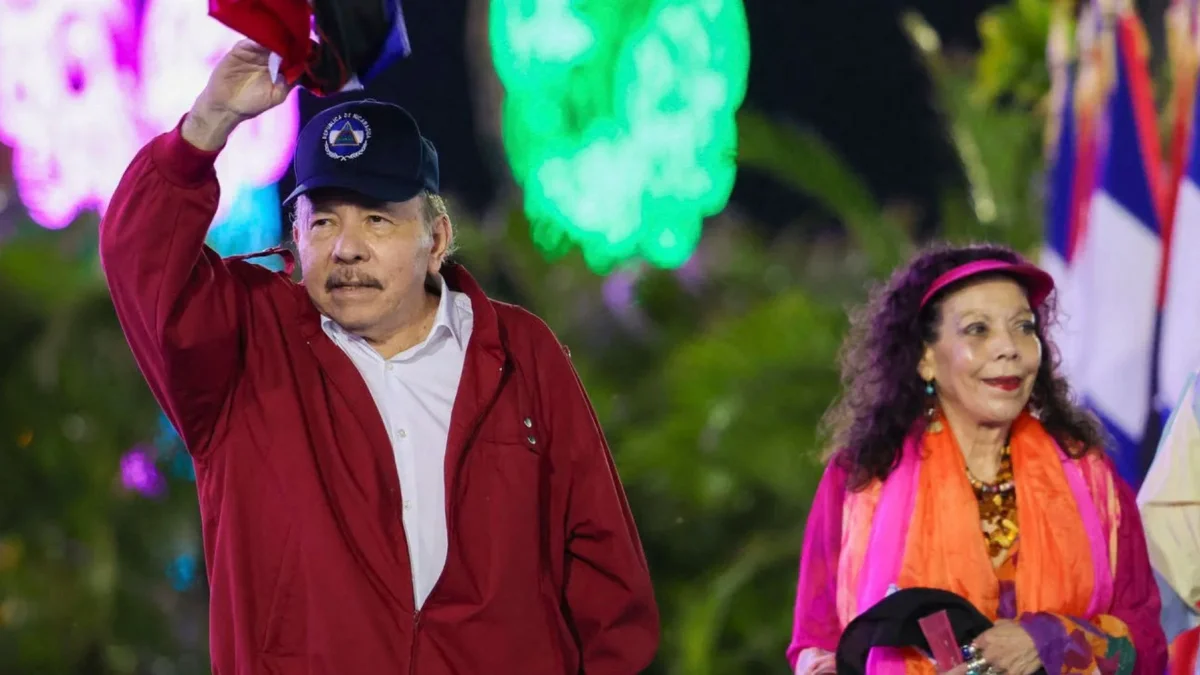 Lo que gobierna Nicaragua no es un pueblo, sino una sociedad conyugal en la que Daniel Ortega codirige su país con su cónyuge Rosario Murillo.