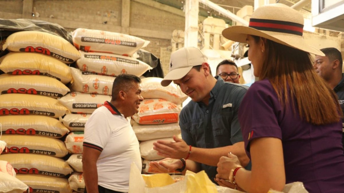 Comercialización. Gobierno ecuatoriano anuncia que envíos de arroz a Colombia iniciarán en dos días.
