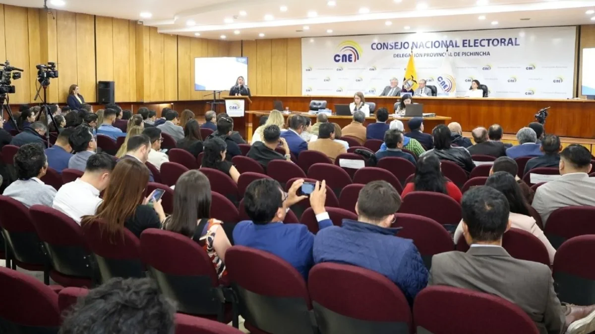 El consejo consultivo con organizaciones políticas tuvo lugar en Pichincha.