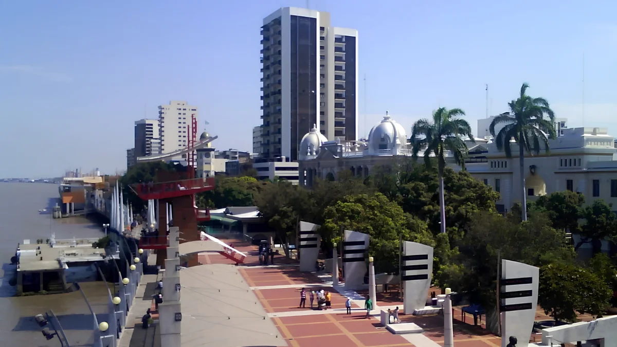 La Fundación Malecón 2000 confirmó que el espacio donde funcionó Mercado del Río será ocupado por una nueva propuesta para las familias. A estas les preocupa que la identidad del lugar desaparezca.