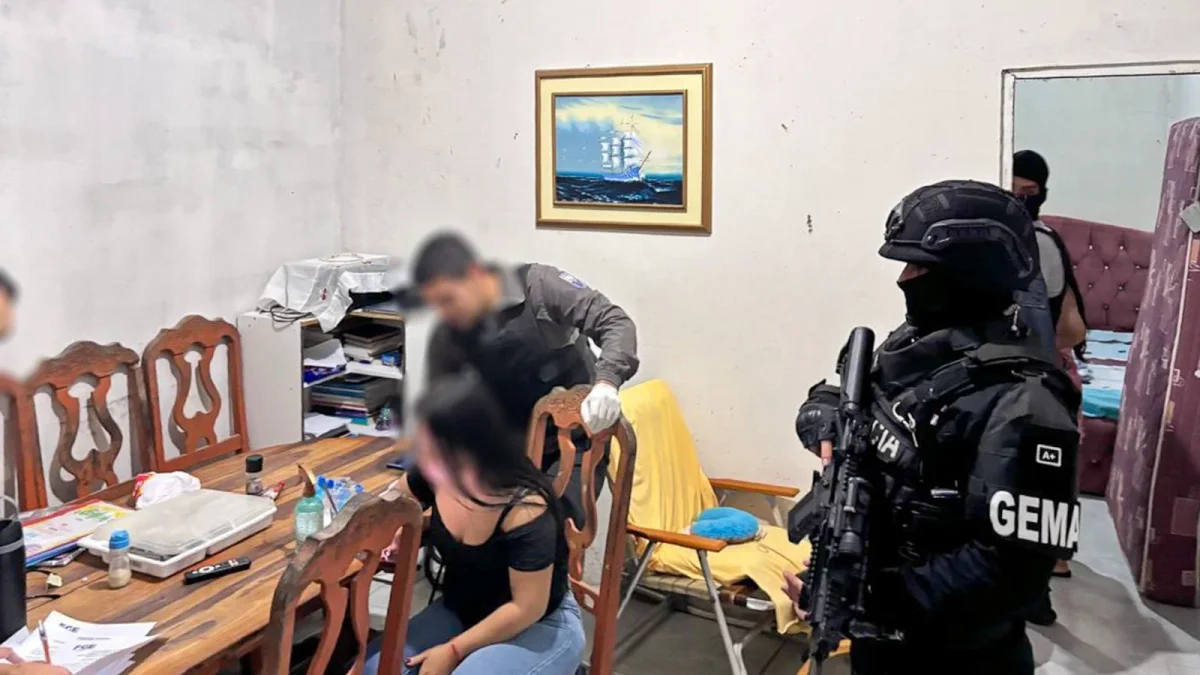 Uno de los allanamientos que se ejecutaron en Santa Elena.