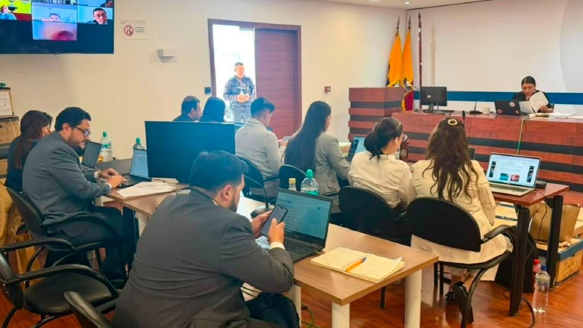 Diligencia. En la Unidad Judicial del Norte de Quito se realiza la audiencia de juzgamiento de 21 personas.