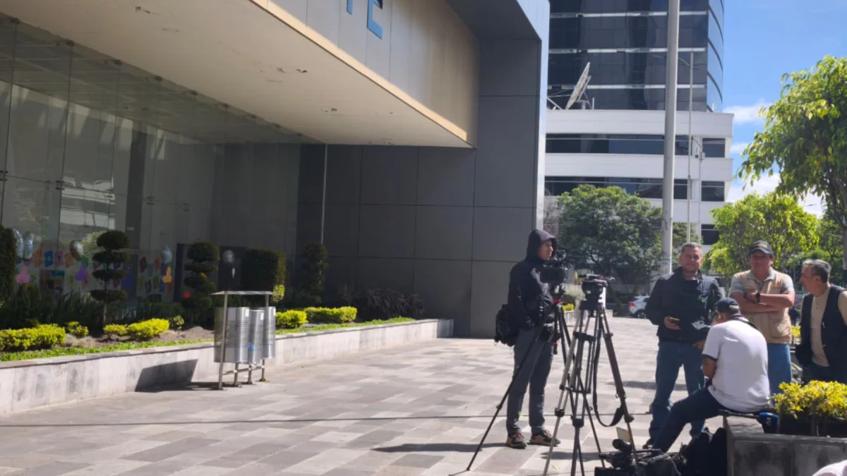 Periodistas fueron impedidos de ingresar a la audiencia del caso Triple A, pese a que la diligencia no fue declarada reservada.