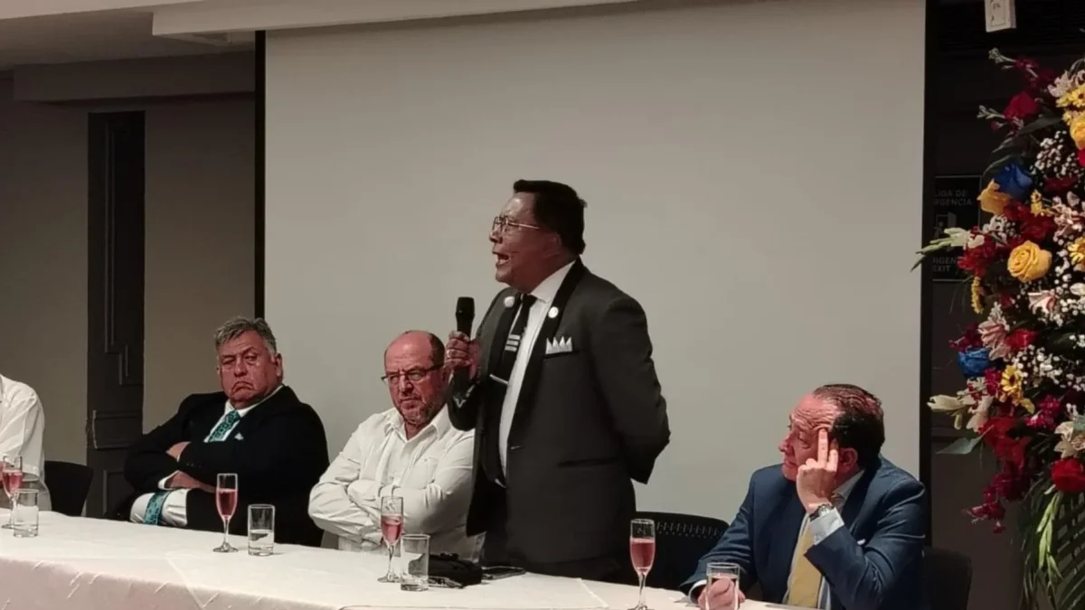 Wilson Tenorio es desigando por el Directorio Nacional de la Federación Médica como nuevo presidente de la organización.