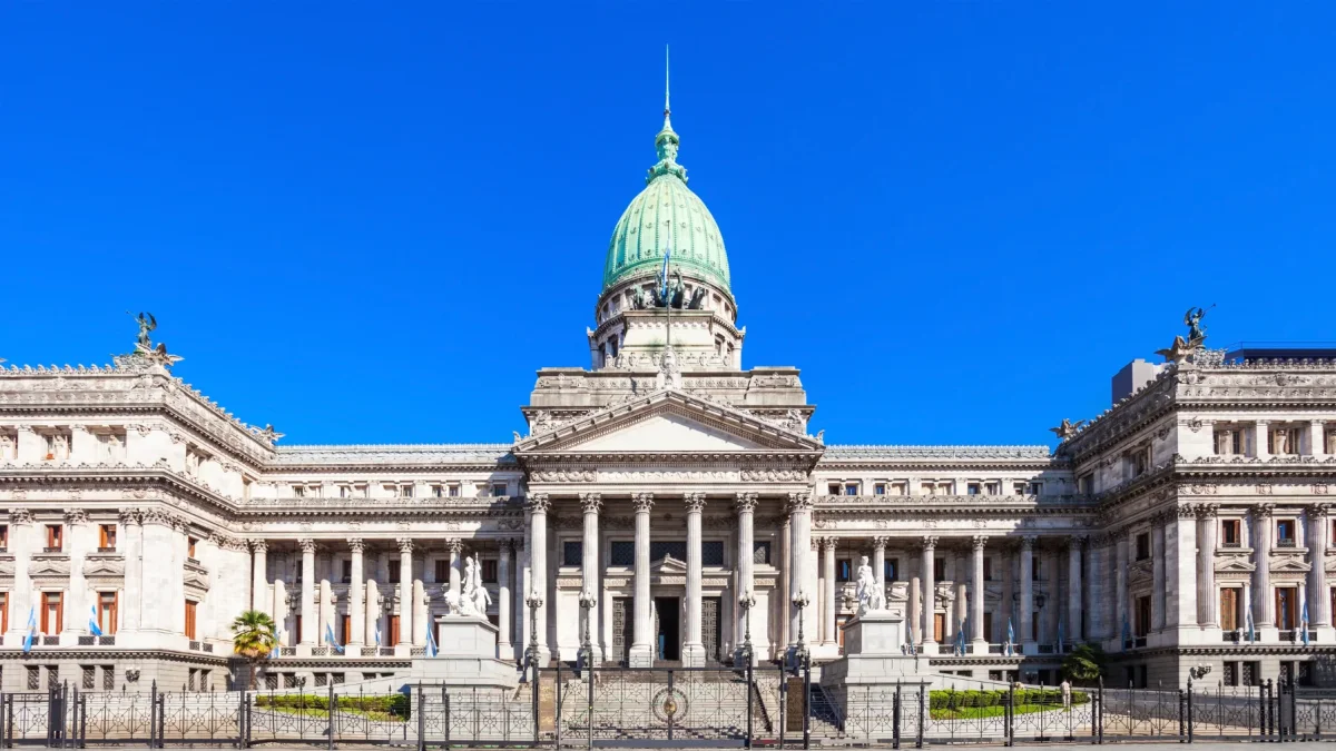 El Congreso de la Nación Argentina, sede del Poder Legislativo en Buenos Aires.