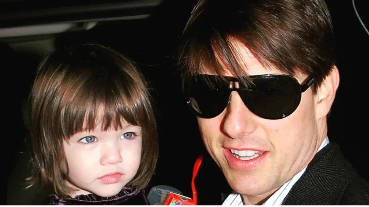 Suri Cruise junto a su padre, Tom Cruise.
