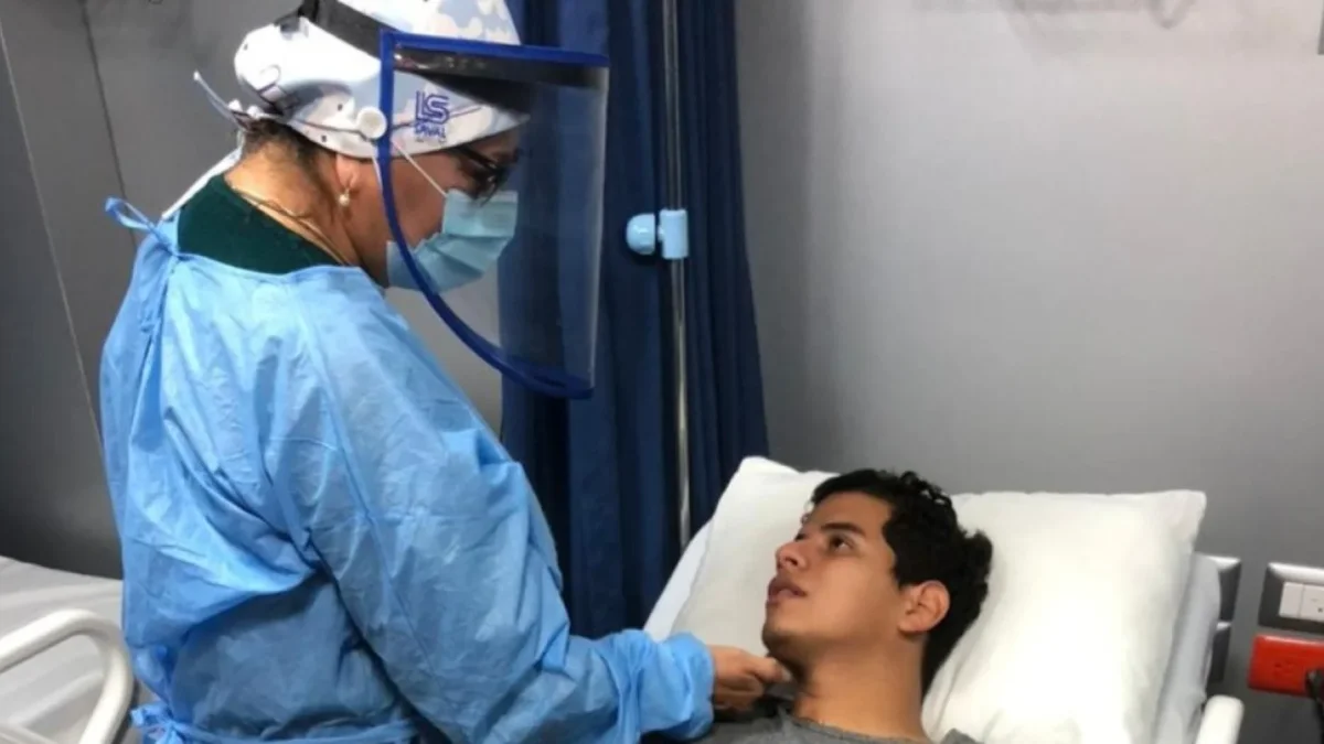 La convocatoria incluye médicos, enfermeros, odontólogos, obstetras y obstetrices.