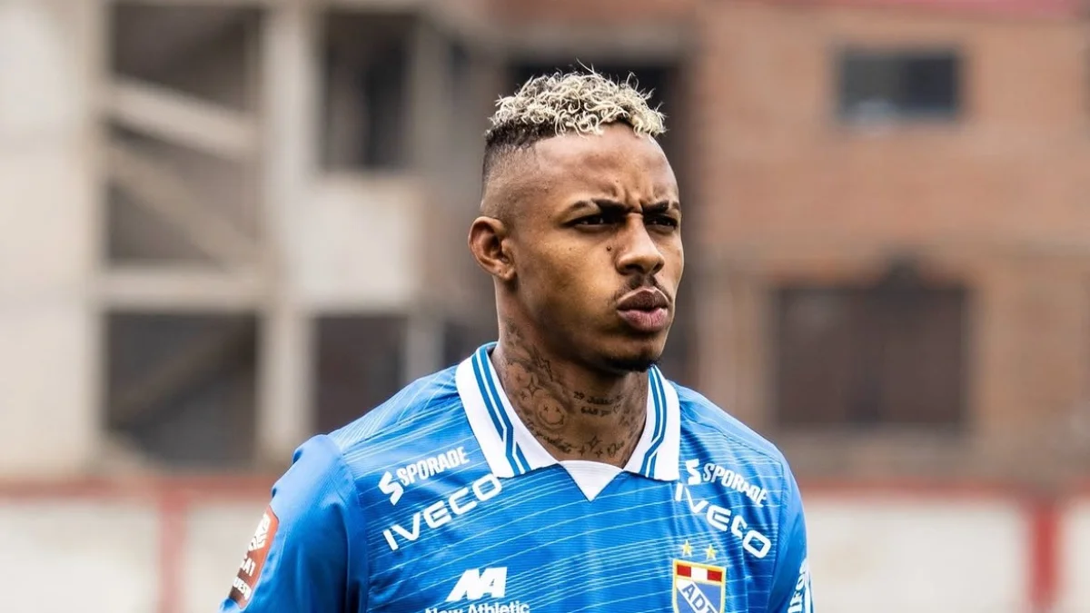 Teo Gómez jugó en ADT, del fútbol de Perú.