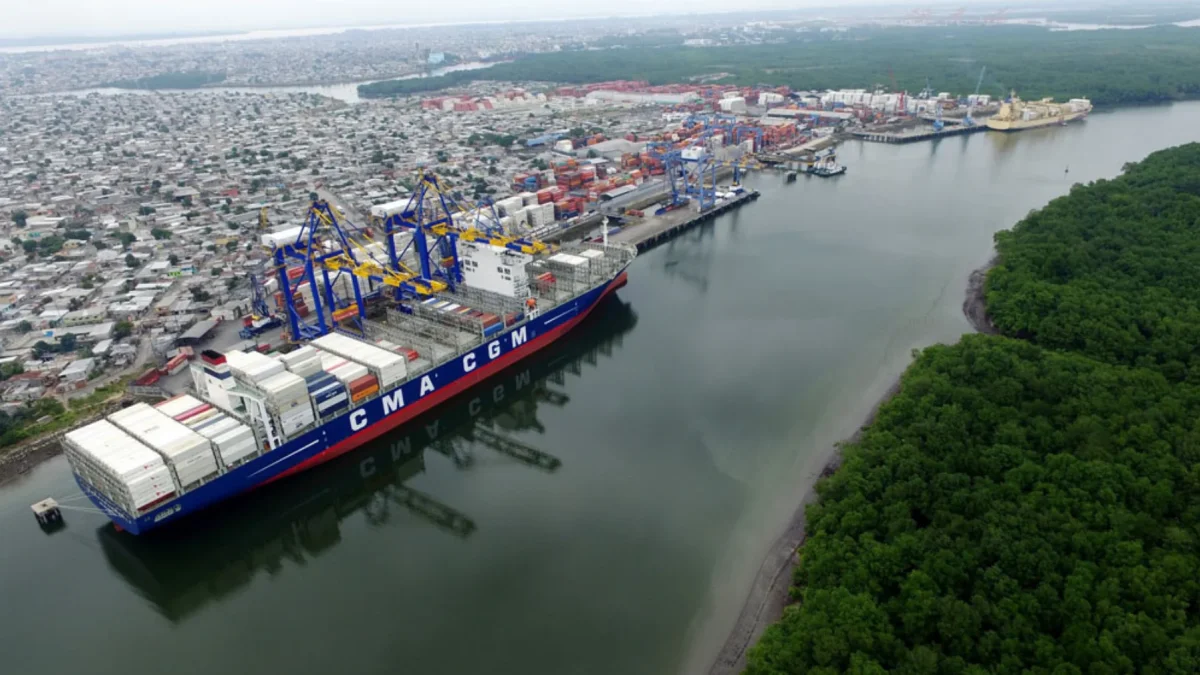 Los puertos de Ecuador son vulnerables ante el crimen.