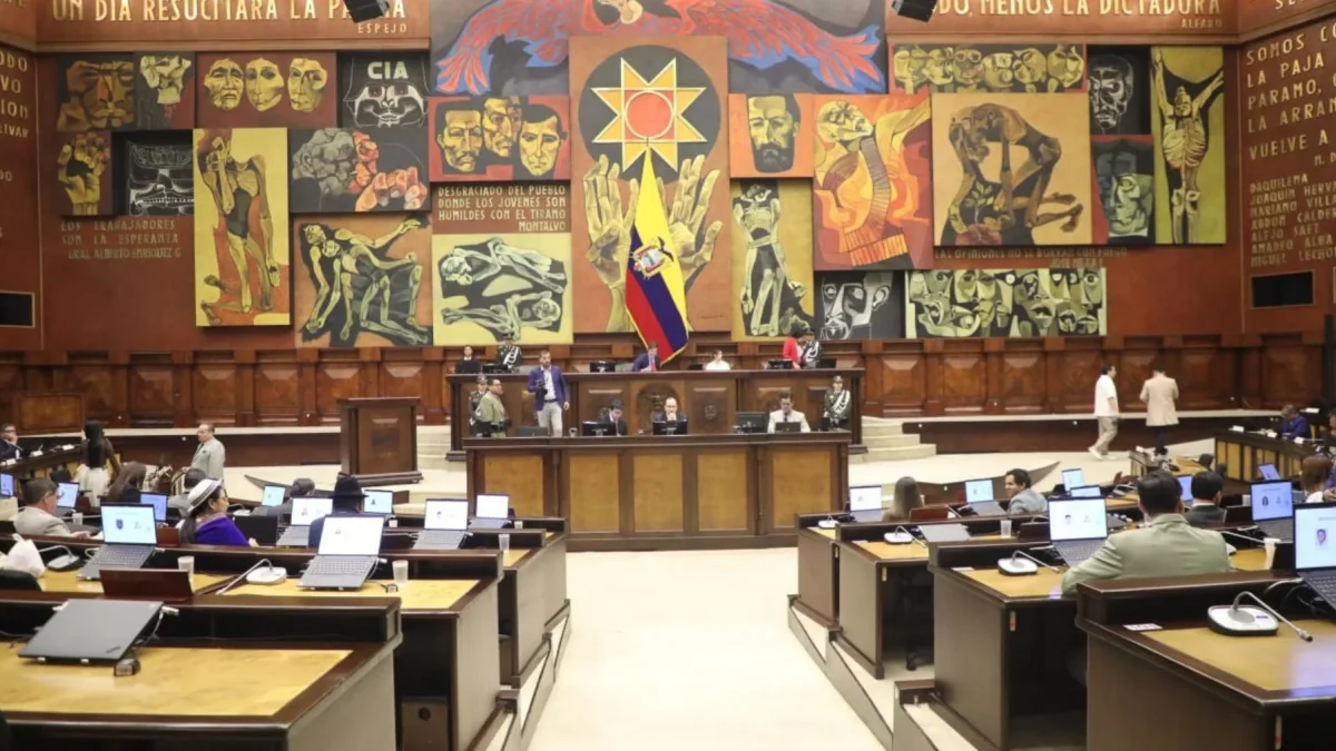 Pleno negó en Quito debatir documentos de Fiscalía y TCE sobre organizaciones políticas.