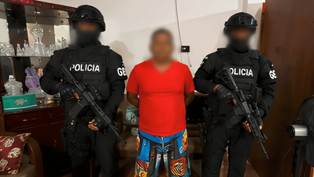 La acción se ejecutó en Tungurahua, Manabí y Esmeraldas, con un total de 19 allanamientos simultáneos.